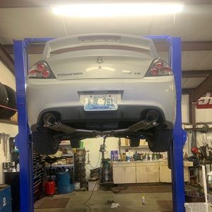 Meet your Posher, Connor